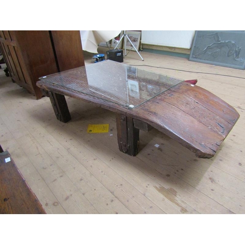 1928 - 19c SHEEPS FLEECE CARDING TABLE 189cms L