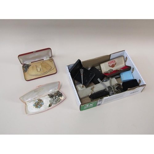 1640 - BOX OF COSTUME JEWELLERY, BROOCHES, WATCHES ETC.