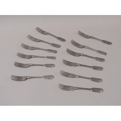 1658 - TWELVE VICTORIAN SILVER FORKS, 18.3ozt