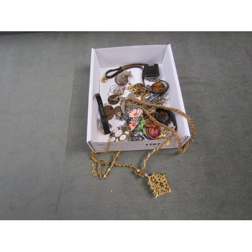 1767 - BOX OF MIXED COSTUME JEWELLERY TO INC. BROOCHES, WATCHES, NECKLACES ETC