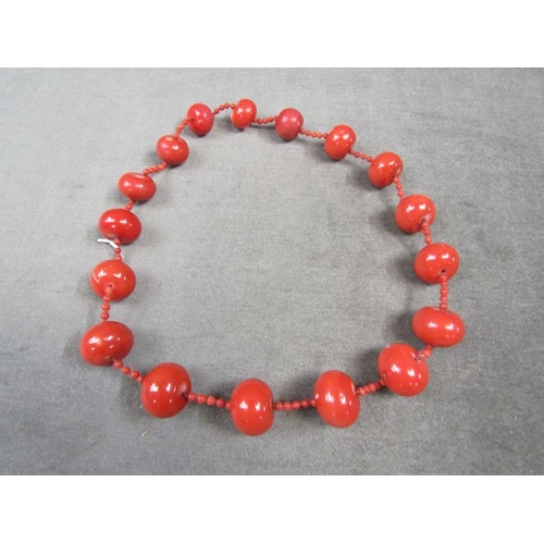 1768C - CORAL NECKLACE
248.3 g