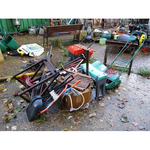 1061 - LARGE QTY OF GARDEN EQUIPMENT