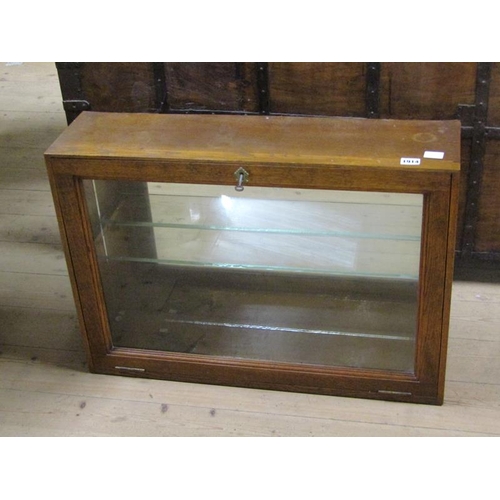 1914 - EDWARDIAN OAK TABLE TOP DISPLAY CABINET