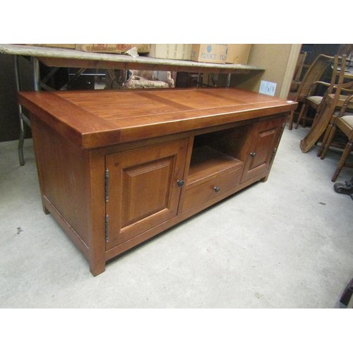 1098D - OAK MEDIA UNIT