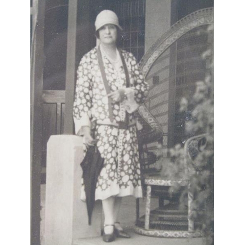 1174 - F/G PHOTOGRAPH BY SPENCER SHIER, MELBOURNE 1937, LADY ON VERANDA SETTING, 24CM X 18CM