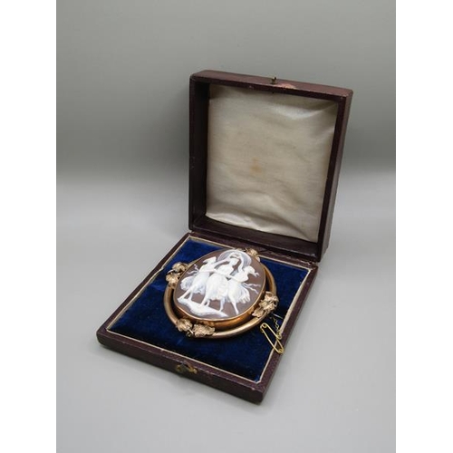 1540 - An Edwardian gold metal cameo brooch, 6cm w.