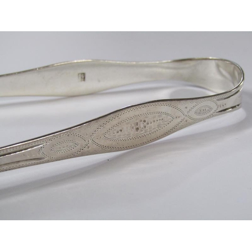 1634 - A pair of silver sugar tongs, London 1800, 1ozt, 13.5cm l.