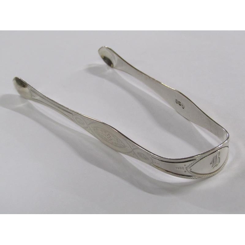 1634 - A pair of silver sugar tongs, London 1800, 1ozt, 13.5cm l.