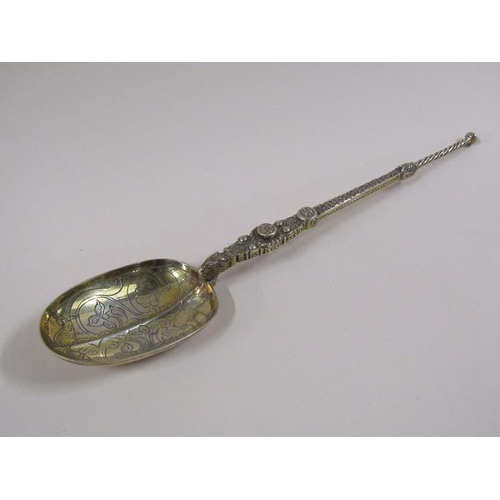 1734 - An Edwardian silver gilt anointing spoon, London 1904, 3ozt, 25.5cm l.