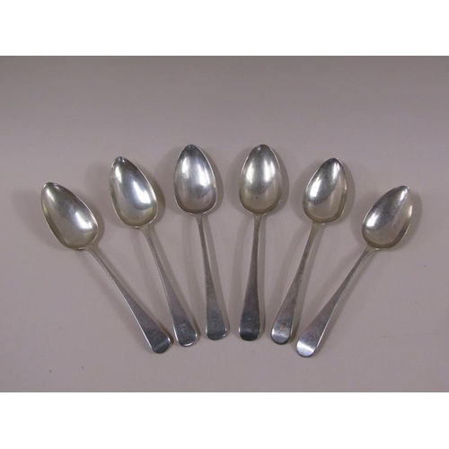 1761 - A set of six early 20c silver dessert spoons, Sheffield 1911, 10.7ozt.