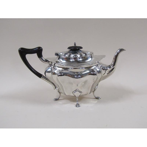 1772 - Three piece silver tea service by Walker & Hall, Sheffield 1910/11, 40ozt, teapot 30cm w.