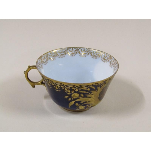 1968 - A Dresden Helena Wolfsohn porcelain tea service decorated on a cobalt blue ground with gilding, with... 