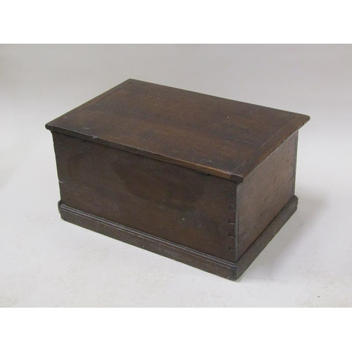 2065 - An 18c oak storage box, 64cm w, 32cm h.