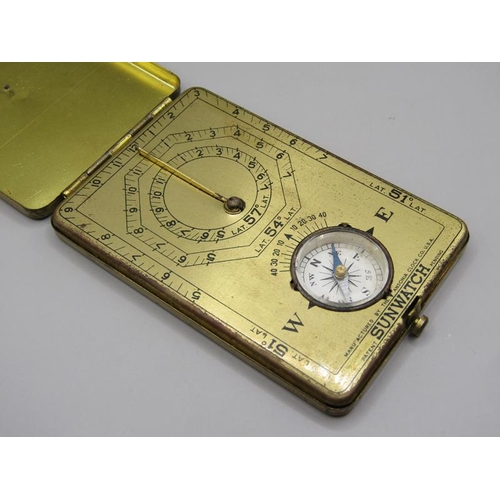 1529 - Gilt brass sun watch with compass and tables of latitude, 7.5cm l.