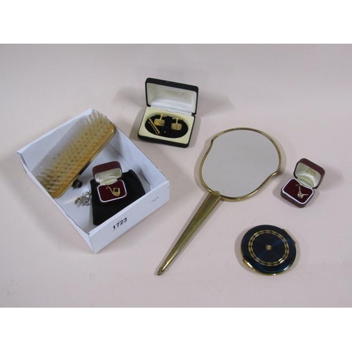 1723 - Mirror, brush, compact and tie clips and brooches