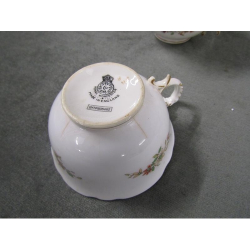 1946 - Royal Worcester teawares - cups 7cm h - some a/f