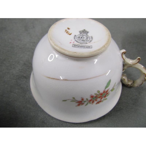 1946 - Royal Worcester teawares - cups 7cm h - some a/f