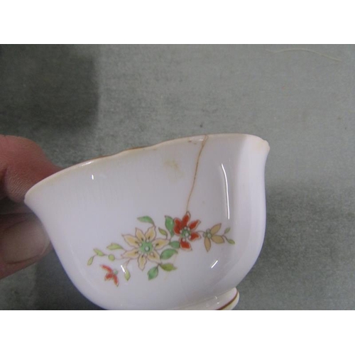 1946 - Royal Worcester teawares - cups 7cm h - some a/f