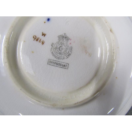 1946 - Royal Worcester teawares - cups 7cm h - some a/f