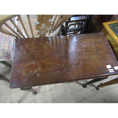 2056 - George III mahogany fold over tea table with fitted one long frieze drawer and supported on straight... 