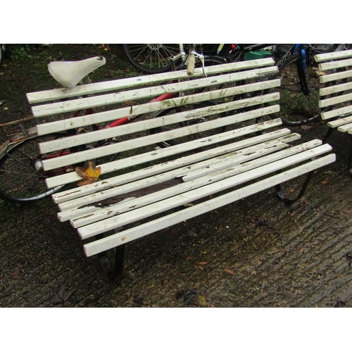 1030 - WHITE SLATTED GARDEN BENCH