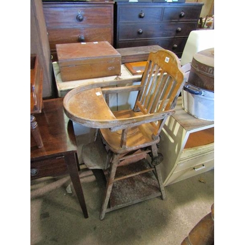 724 - CHILDS HIGHCHAIR