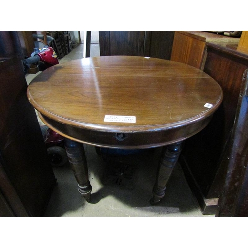 765 - VICTORIAN EXTENDING DINING TABLE