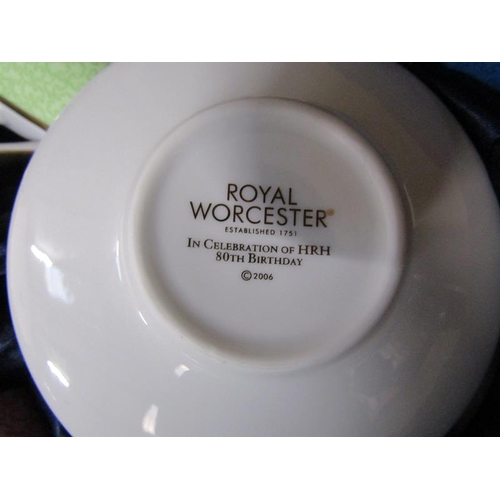 97 - BOX SET OF ROYAL WORCESTER CUPS AND SAUCERS