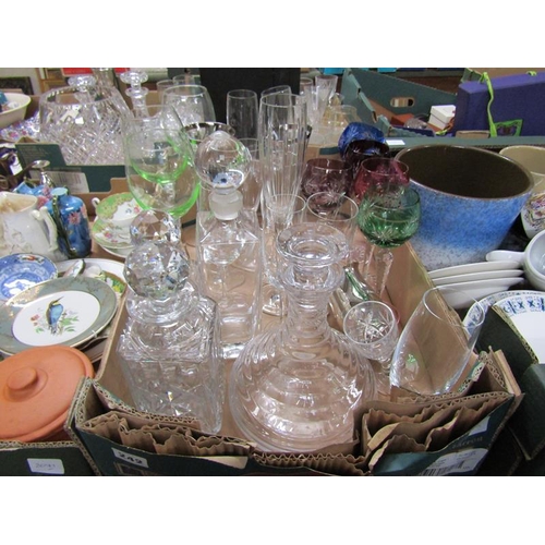 242 - CRYSTAL AND GLASSWARE TO INCL CHAMPAGNES