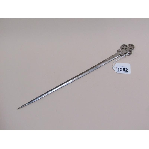 1552 - SILVER PLATED PAPER KNIFE WITH A TREFOIL AND LEAF TERMINAL - 35cms L