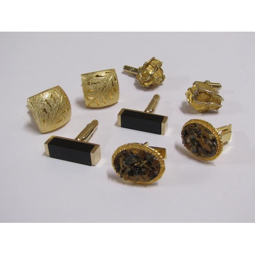 1555 - COLLECTION OF GILT METAL CUFFLINKS