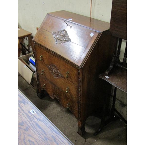 511 - 1930s OAK BUREAU