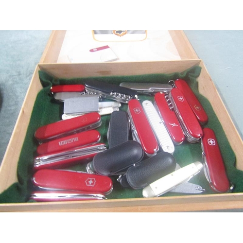 1586 - COLLECTION OF EIGHTEEN POCKET KNIVES TO INCL VICTORINOX