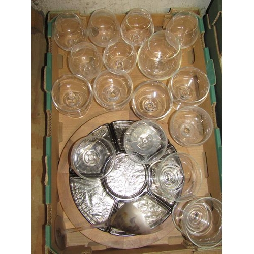 93 - BOX OF GLASSWARE TO INCL HORS D'OEUVRES DISH