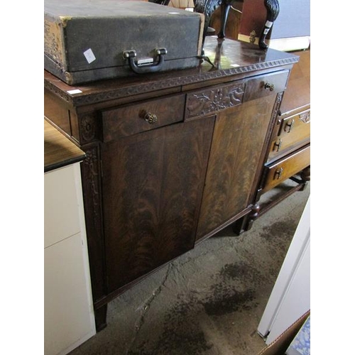 567 - VICTORIAN MAHOGANY CABINET