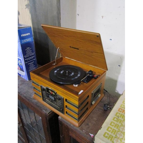 635 - RECORD PLAYER