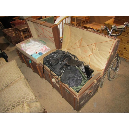 691 - TWO VINTAGE TRUNKS TO INCL HANDBAGS ETC