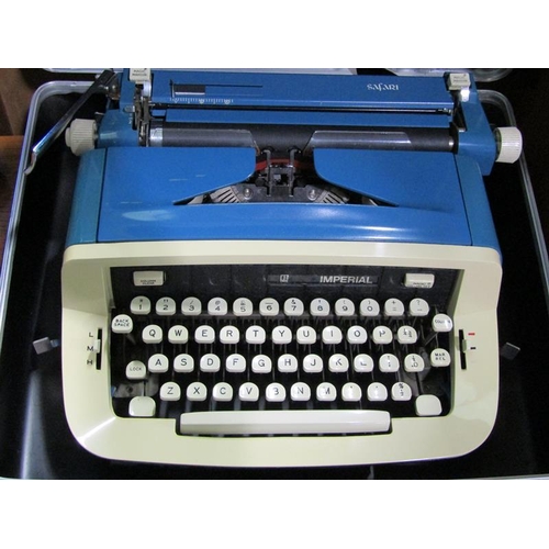 792 - TYPEWRITER