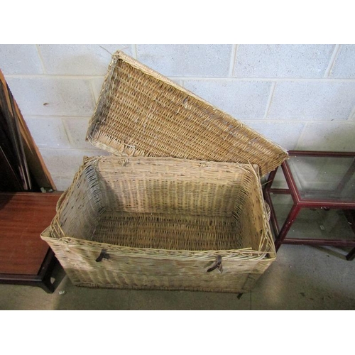 799 - LARGE WICKER BASKET