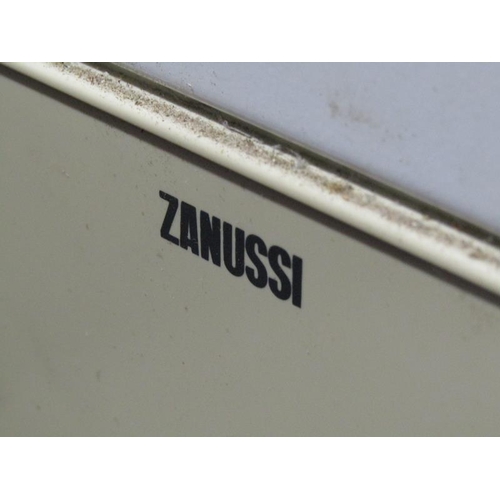 818 - ZANUSSI TUMBLE DRIER