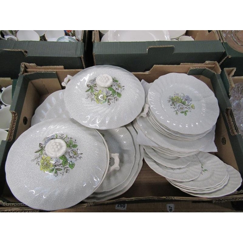 250 - BOX OF ORIENTAL AND BLUE AND WHITE CHINA