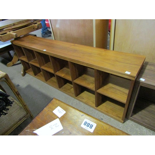 915 - BOOK SHELF