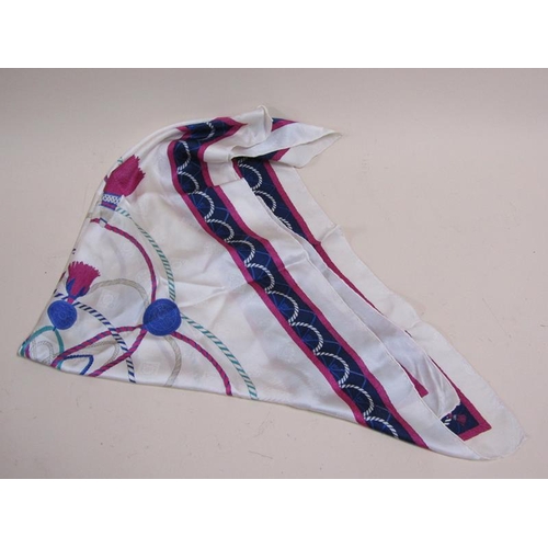 1171 - LADIES DESIGNER SILK SCARVES INC. GUCCI