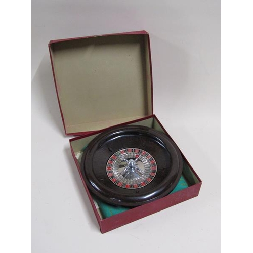 1191 - CHAD VALLEY ROULETTE SET IN ITS ORIGINAL BOX, BOX 31cms SQ