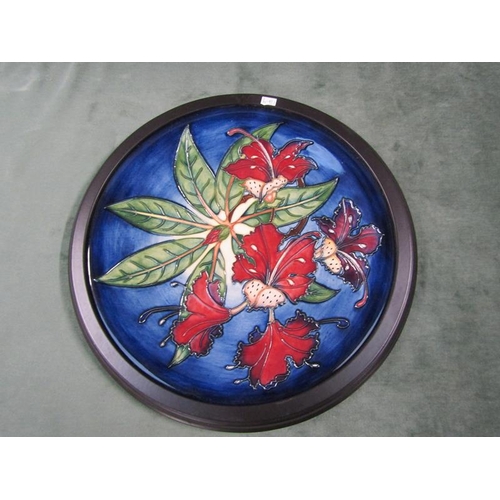 1631 - MOORCROFT LARGE SIMEON CHARGER IN WOODEN FRAME BY PHILIP GIBSON, 38CM DIAM