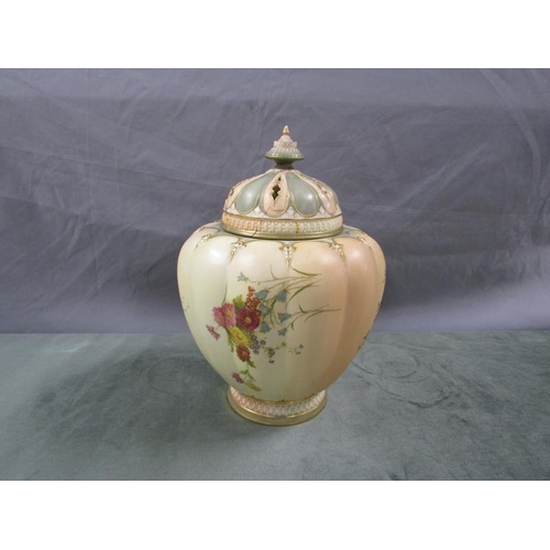 1653 - ROYAL WORCESTER BLUSH IVORY LARGE POT POURRI VASE AND COVER - 35cms H.  (COVER A/F)