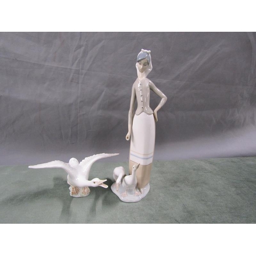 1586 - LLADRO FIGURE GROUP, 26CM H,  DUCK