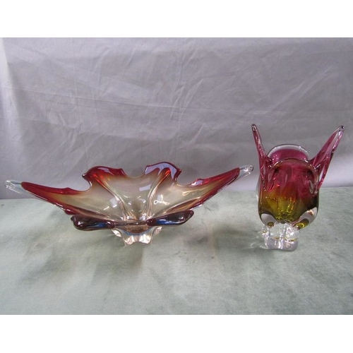 1608 - MURANO GLASS DISH 51CM W; VASE