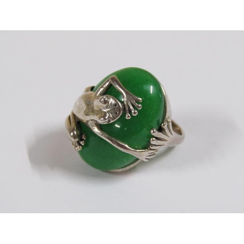 1259 - SILVER AND GREEN STONE SET RING TOGETHER WITH PENDANT AND CHAIN