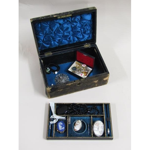 1302 - JEWEL BOX AND CONTENTS TO INCL BLACK JET NECKLACE